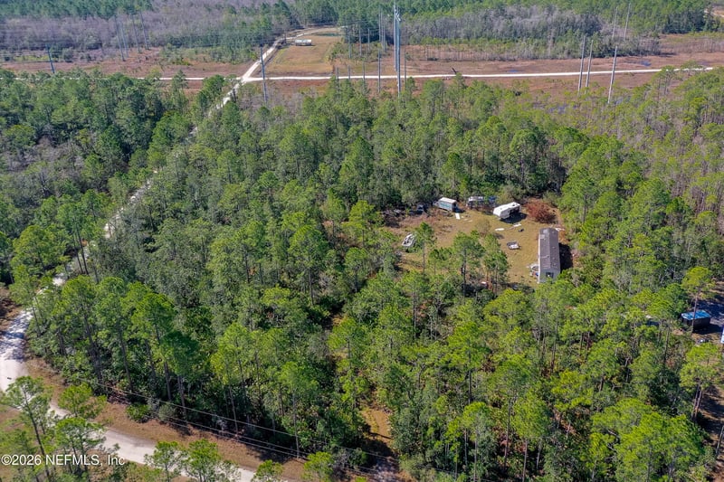 330 Damascus Rd, Deland, FL 32724