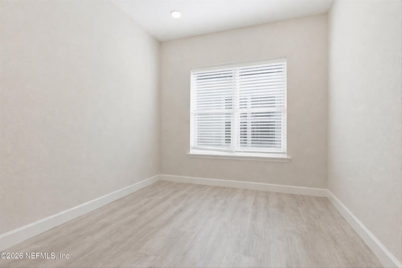 4556 Sun Garden Dr, Jacksonville, FL 32257