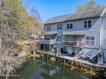 5420 Stanford Rd, Jacksonville, FL 32207