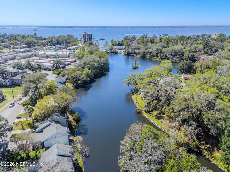 5420 Stanford Rd, Jacksonville, FL 32207