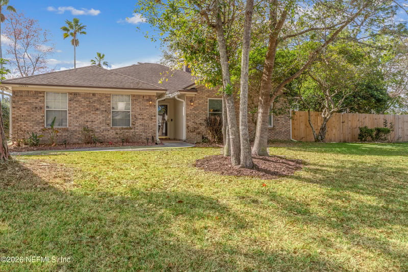 10040 Dovetail Ct, Jacksonville, FL 32257