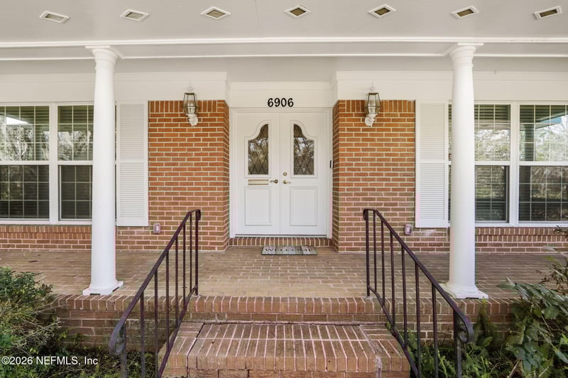 6906 Hanson Dr, Jacksonville, FL 32210
