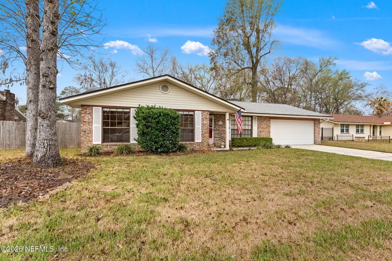 222 Beechwood Ct, Orange Park, FL 32073