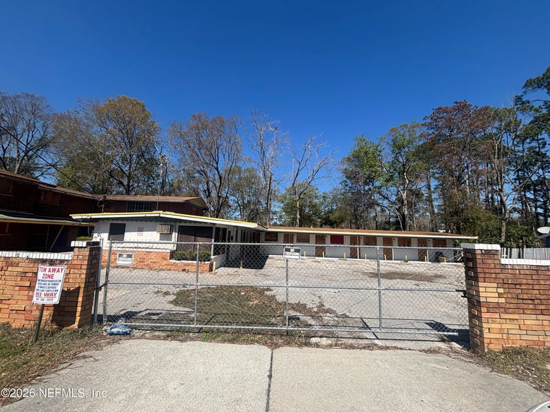 5913 Moncrief Rd, Jacksonville, FL 32219