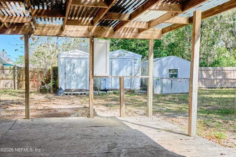 395 Arora Blvd, Orange Park, FL 32073