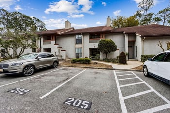205 Branch Wood Ln #205, Jacksonville, FL 32256