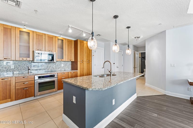 1431 Riverplace Blvd #3002, Jacksonville, FL 32207