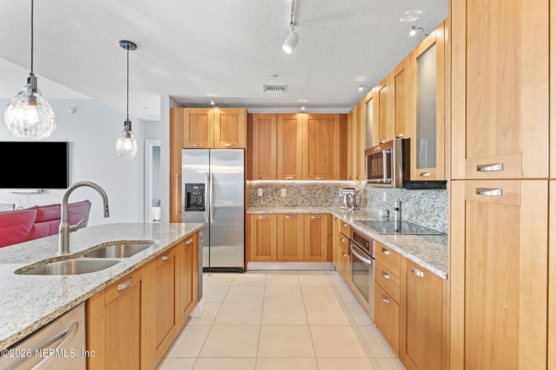 1431 Riverplace Blvd #3002, Jacksonville, FL 32207