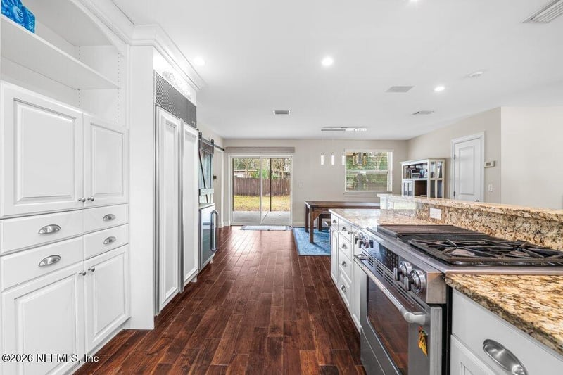 5762 Heston Rd, Jacksonville, FL 32207