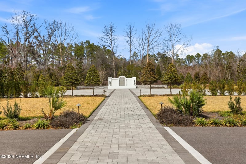 13535 Beaver St, Jacksonville, FL 32220