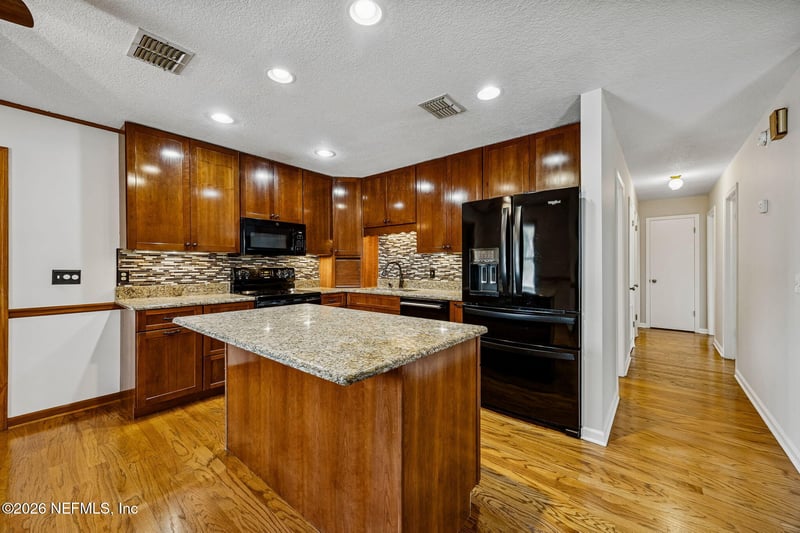 1888 Clemson Rd, Jacksonville, FL 32217