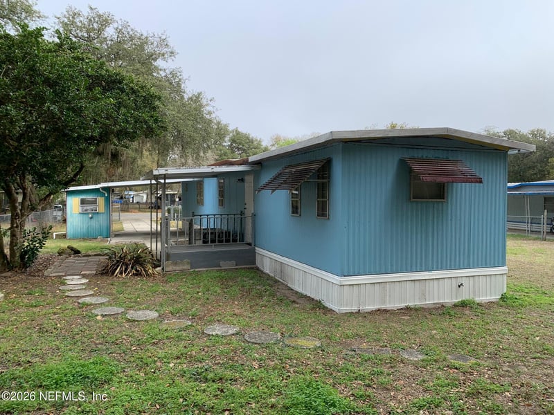 115 Sawyer St, Interlachen, FL 32148