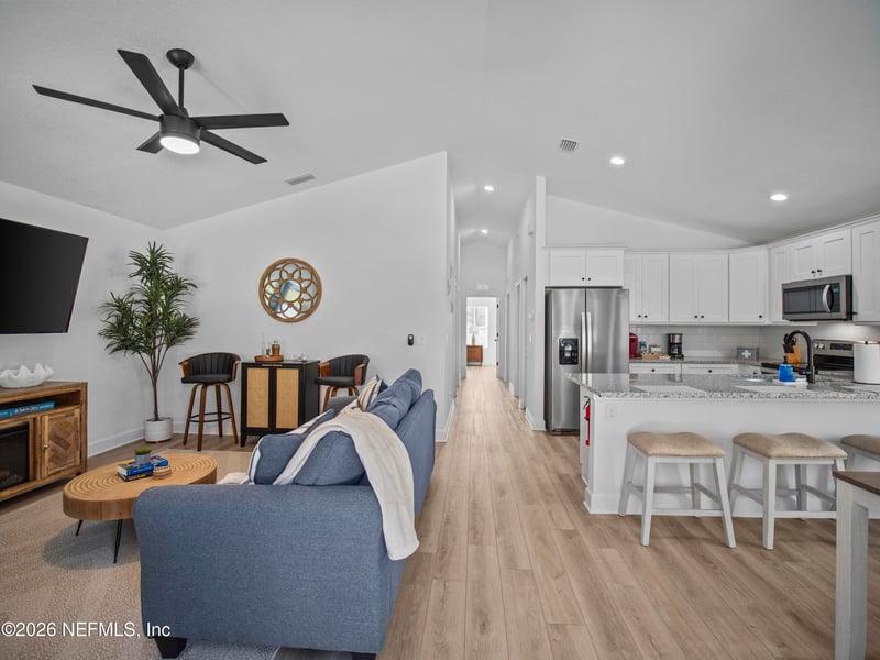 4665 Sixth Ave, St Augustine, FL 32095