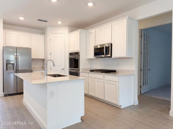 88 Round Robin, St Johns, FL 32259