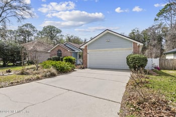 1538 Crabapple Cove Ct, Jacksonville, FL 32225