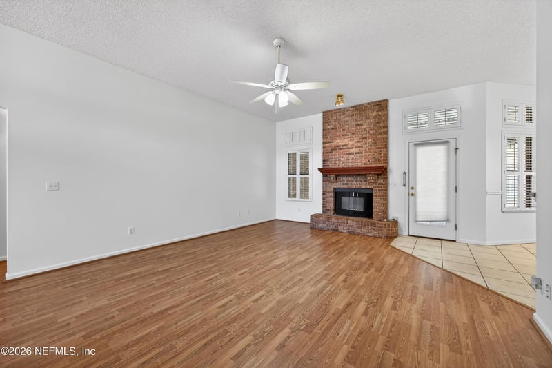 985 Sweetwood Ct, Orange Park, FL 32065