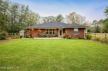 1876 Country Meadows Ln, Middleburg, FL 32068