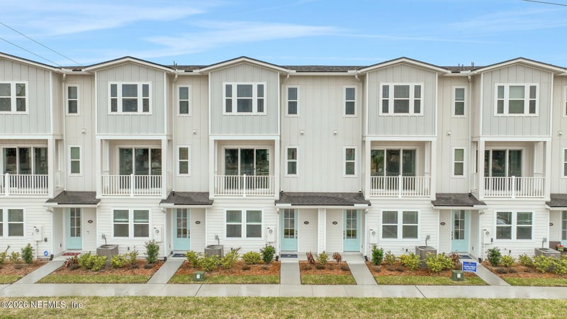 1018 2nd Ave, Jacksonville Beach, FL 32250