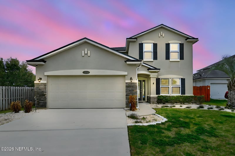 15833 Canoe Creek Dr, Jacksonville, FL 32218