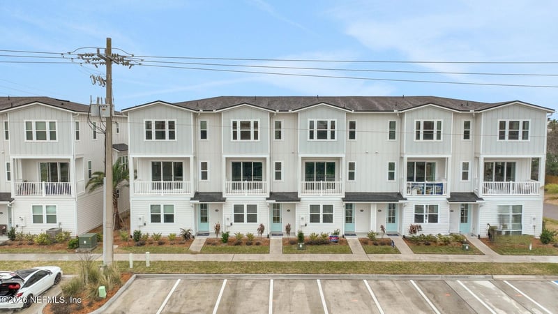 1066 2nd Ave, Jacksonville Beach, FL 32250