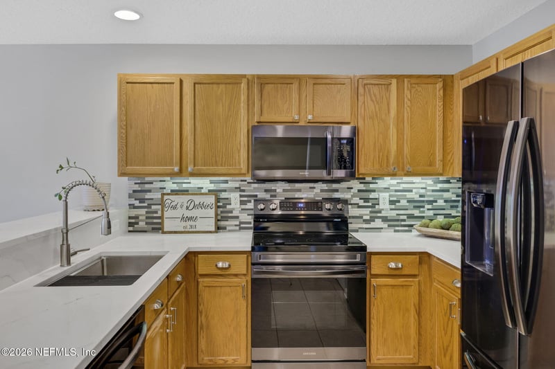 1500 Calming Water Dr #102, Fleming Island, FL 32003