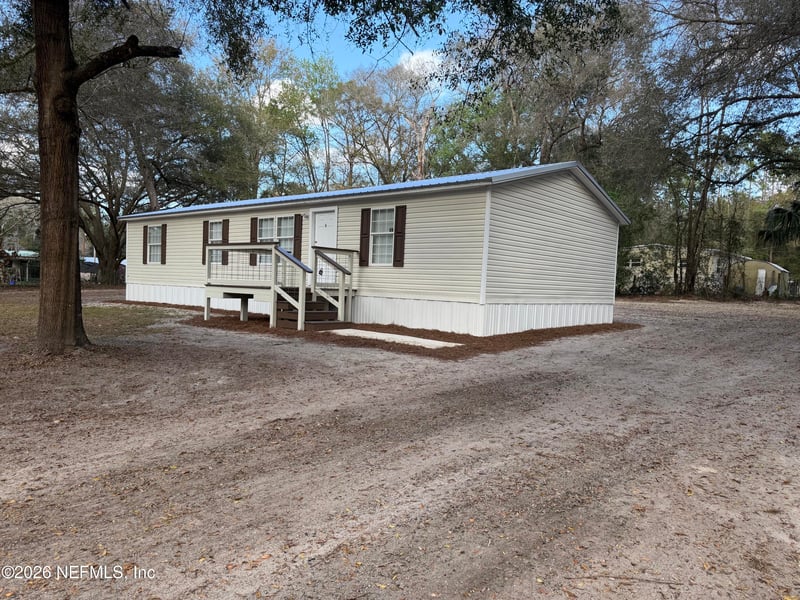 204 Rabbit Track Rd, Satsuma, FL 32189