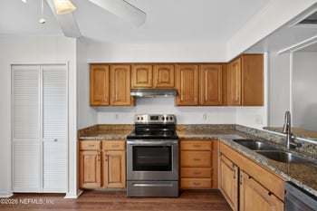 7936 Los Robles Ct #7936, Jacksonville, FL 32256