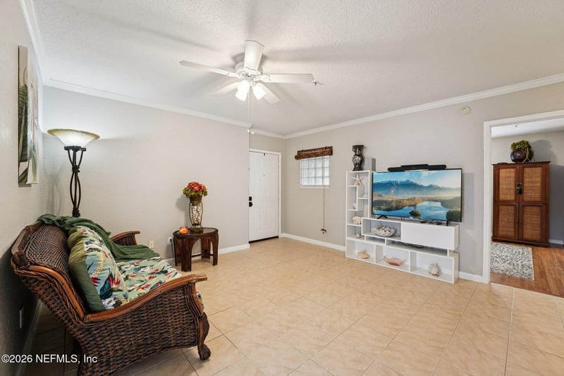 1701 The Greens Way #212, Jacksonville Beach, FL 32250
