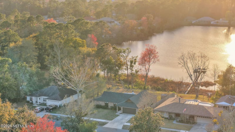 3730 Spring Lake Rd, Jacksonville, FL 32210