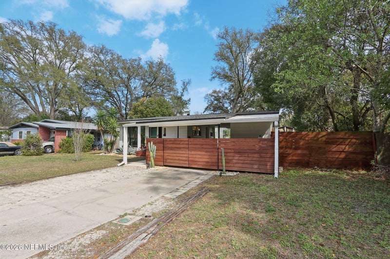 5545 Patsy Anne Dr, Jacksonville, FL 32207