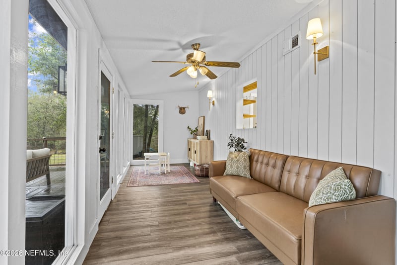 553 Arthur Moore Dr, Green Cove Springs, FL 32043