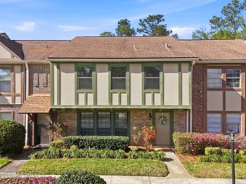 8153 Sutton Pl, Jacksonville, FL 32217