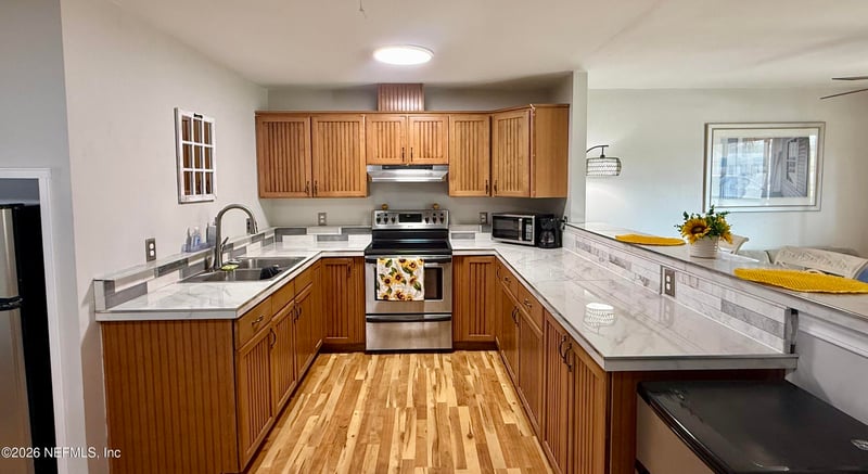 3173 Ricky Dr, Jacksonville, FL 32223