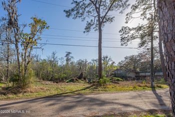 Hide A Way Dr, Jacksonville, FL 32258