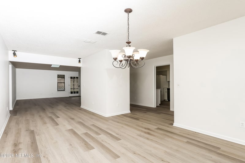 5228 Gathering Oaks Ct, Jacksonville, FL 32258