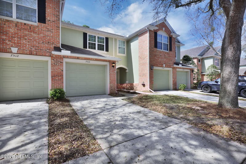 7510 Scarlet Ibis Ln, Jacksonville, FL 32256