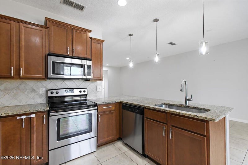 13960 Berryview Rd, Jacksonville, FL 32258