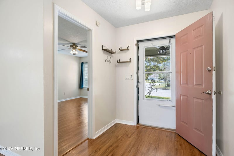 1994 Apopka Dr, Middleburg, FL 32068