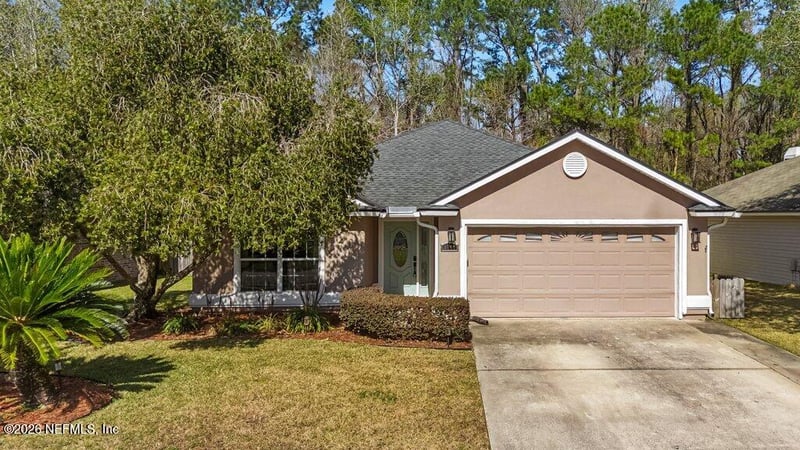 1564 Backwater Dr, Middleburg, FL 32068