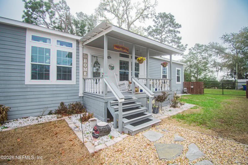 11783 Water Bluff Dr, Jacksonville, FL 32218