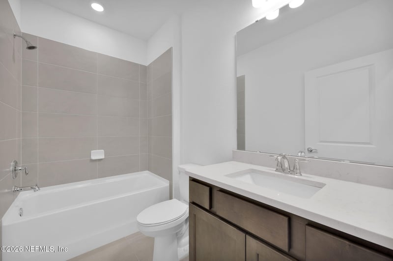 3255 Willowleaf Ln, Green Cove Springs, FL 32043