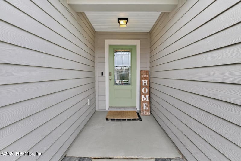 219 Glasgow Dr, St Johns, FL 32259