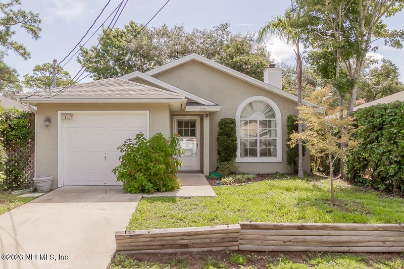 1109 Hibiscus St, Atlantic Beach, FL 32233