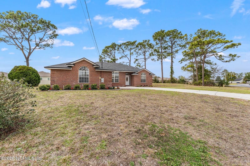 15738 Northside Dr, Jacksonville, FL 32218