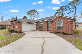 15738 Northside Dr, Jacksonville, FL 32218