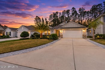 219 Glasgow Dr, St Johns, FL 32259