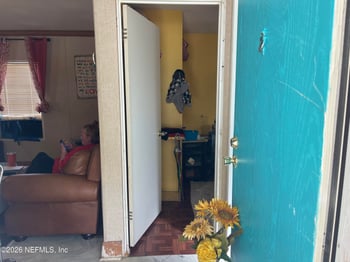 583 Brookview Dr, Jacksonville, FL 32225