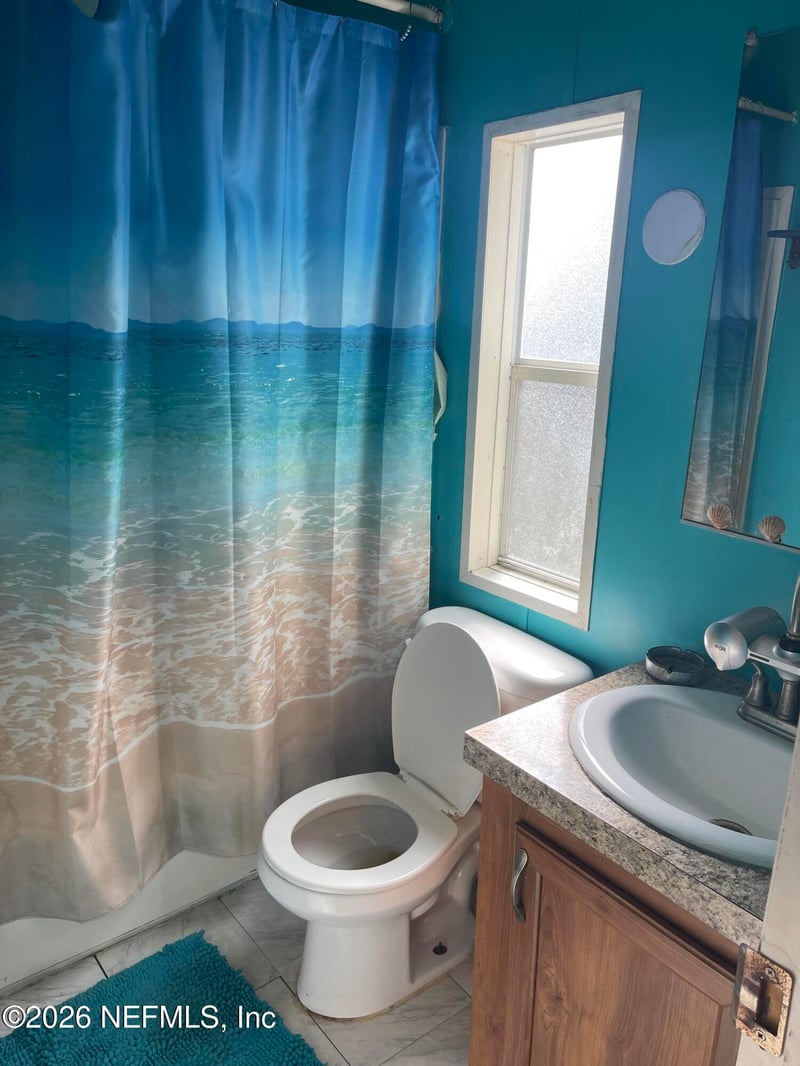 583 Brookview Dr, Jacksonville, FL 32225