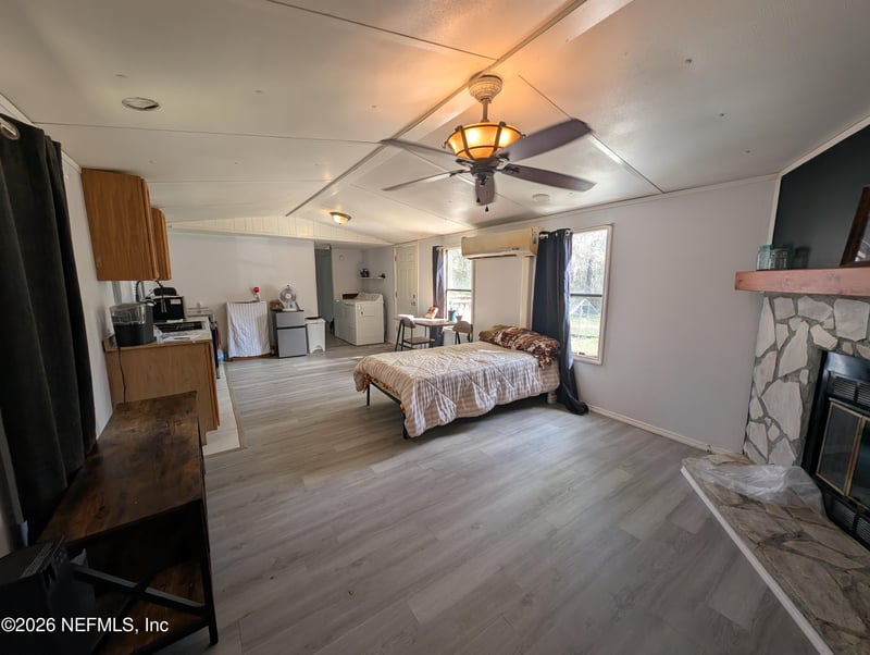 114 Durden Rd, Interlachen, FL 32148