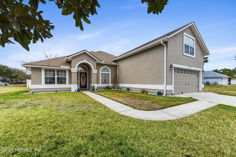 5874 Las Counts Ct, Jacksonville, FL 32222